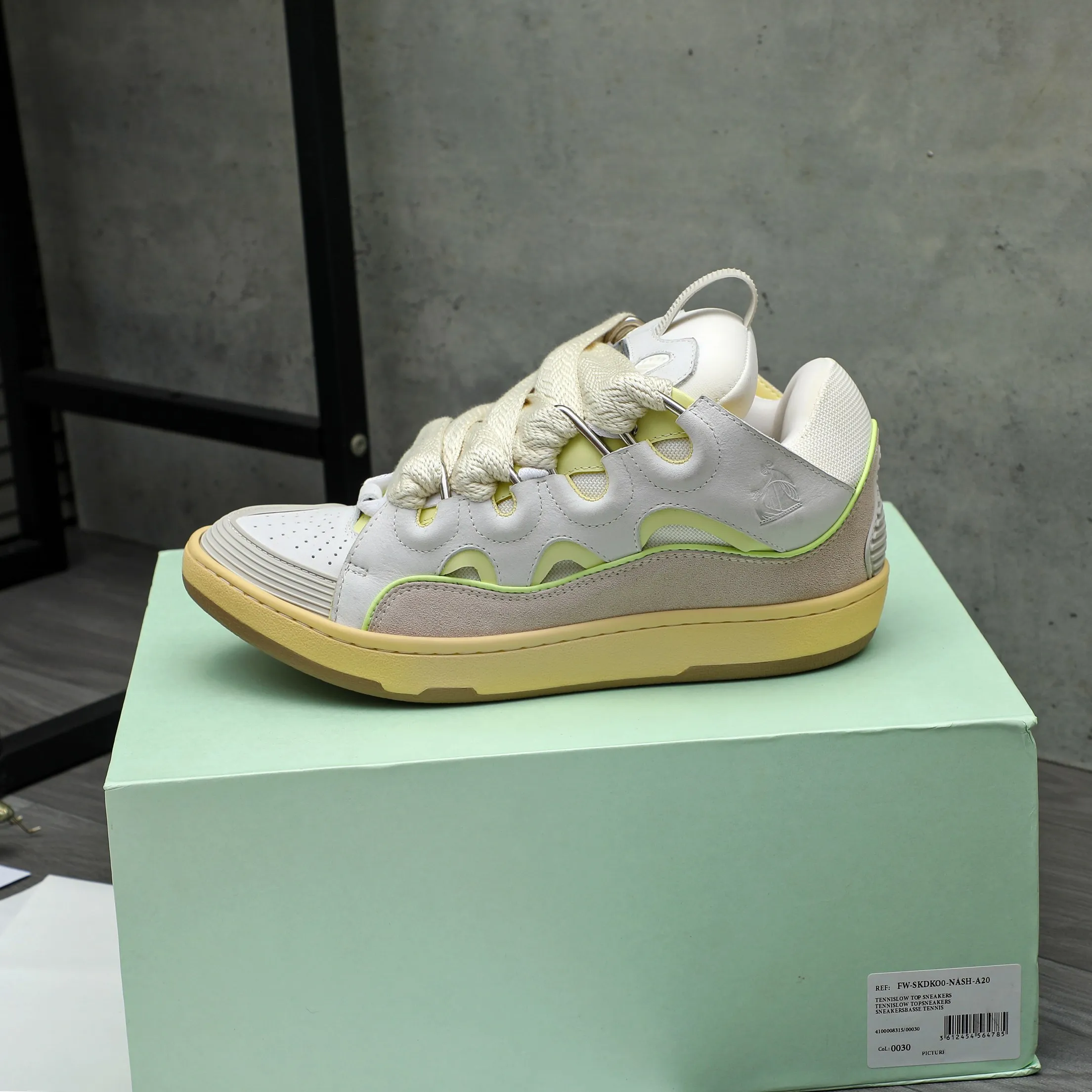 Men's shoes 💰740 [Lanvin] Lanvin high-end quality original couple's casual shoes - Upper: imported pebbled cowhide stitched with breathable mesh - Lining: Lycra elastic lining - Outsole: original rubber outsole - Super high quality control·Fine workmanship: highlighted (high-end·luxury·grade) -Size: 36-45 (45 can be customized)